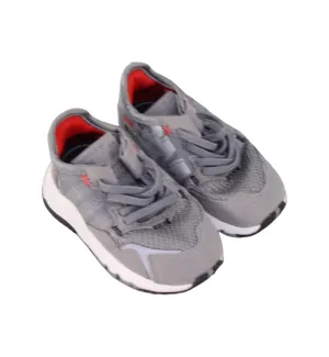 Adidas Sneakers 12-18M (EU20)