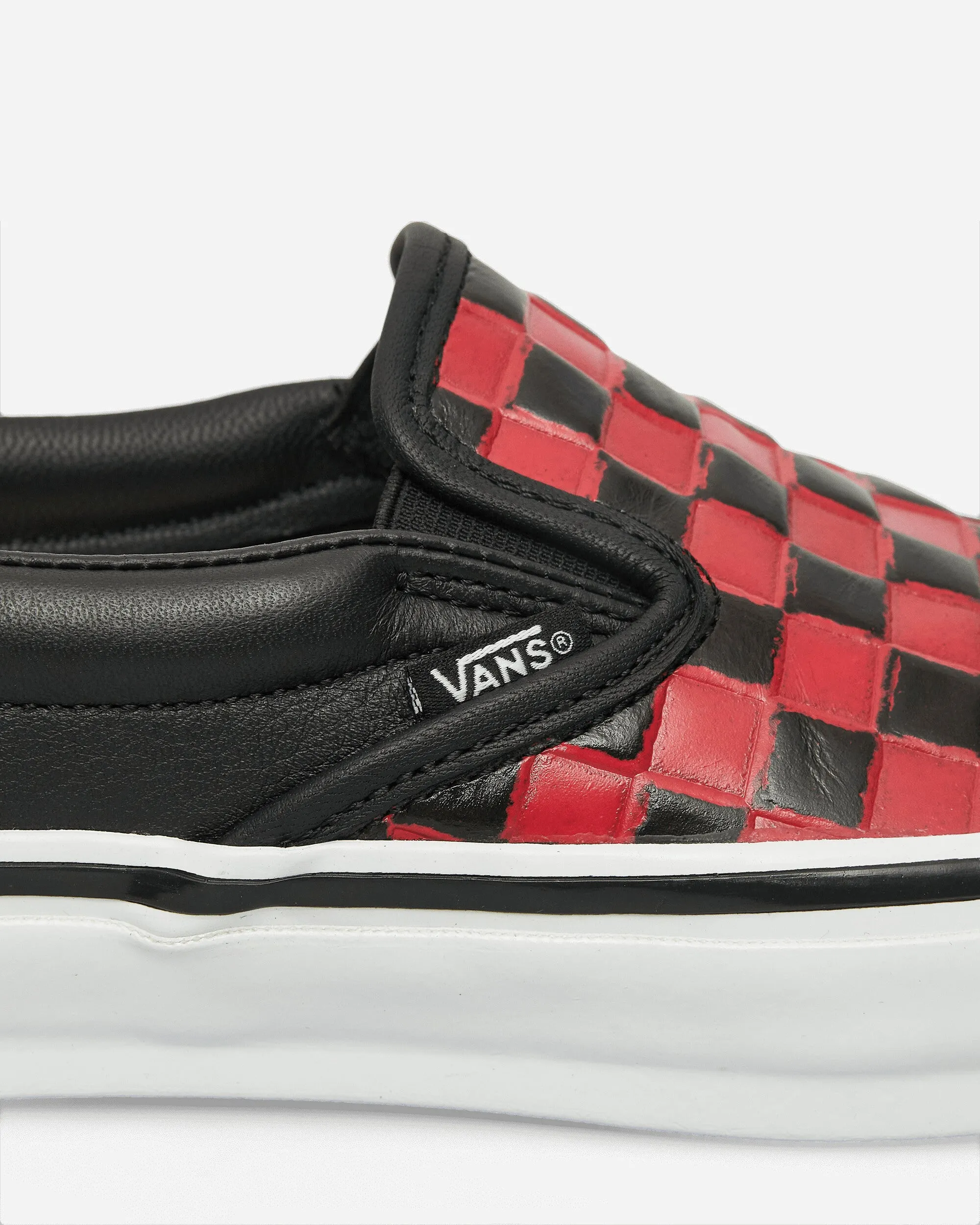 Classic Slip-On 98 Leather Check Vibram Sneakers Black / Racing Red