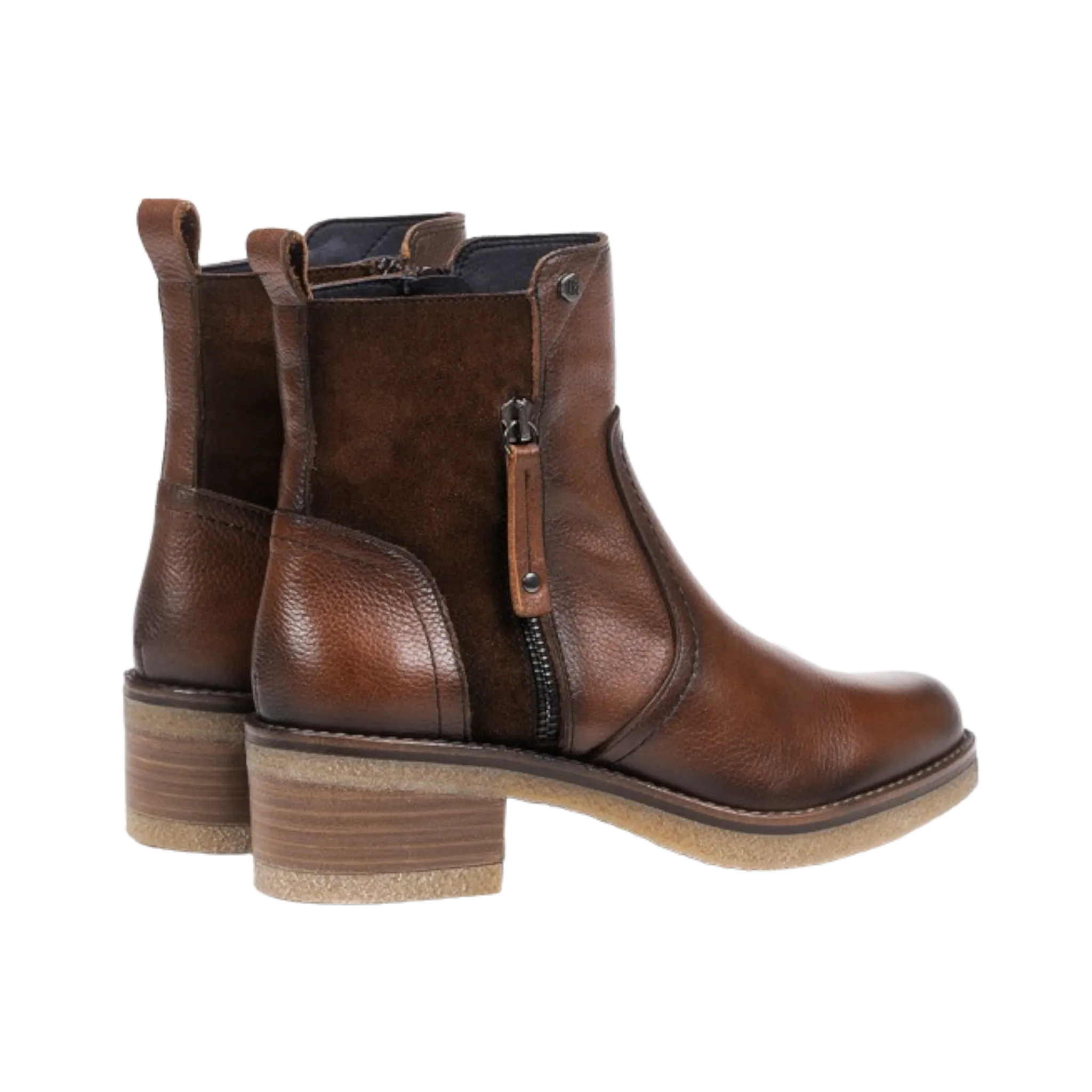 Lucero D8683