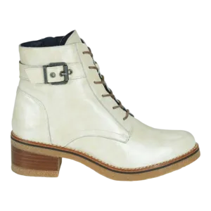 Lucero D8686