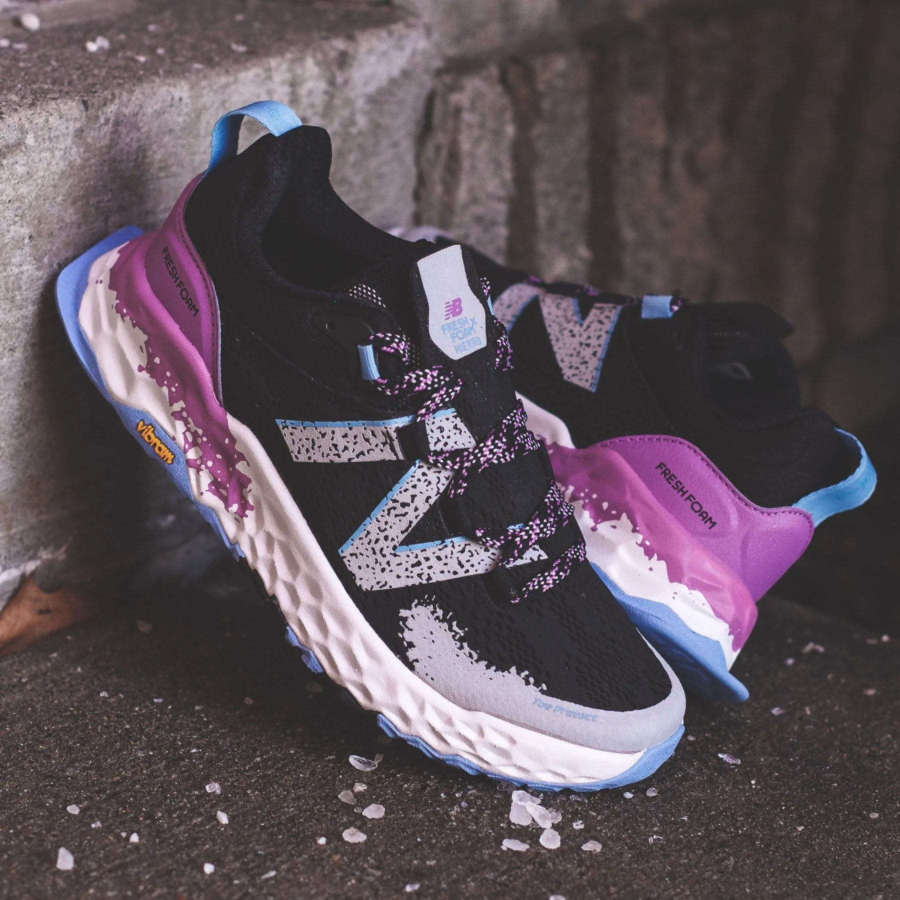 New Balance Hierro v5 Fresh Foam Black Purple Women WTHIERP5