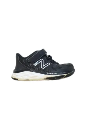 New Balance Sneakers 12-18M (EU21)