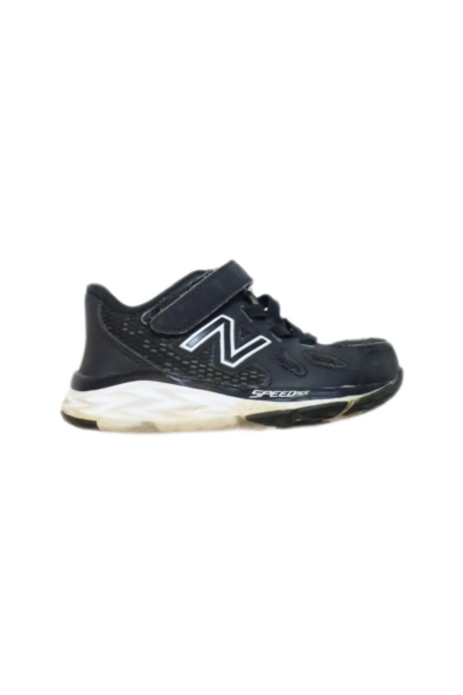 New Balance Sneakers 12-18M (EU21)