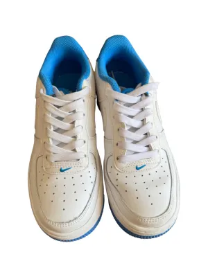 Nike Sneakers 11Y (EU36)
