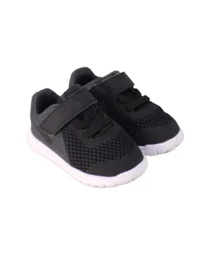 Nike Sneakers (EU18)
