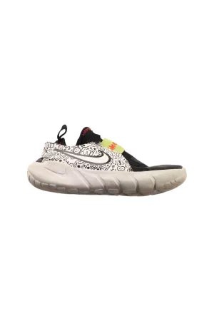 Nike Sneakers (EU34)