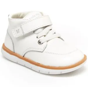 Quinn - White