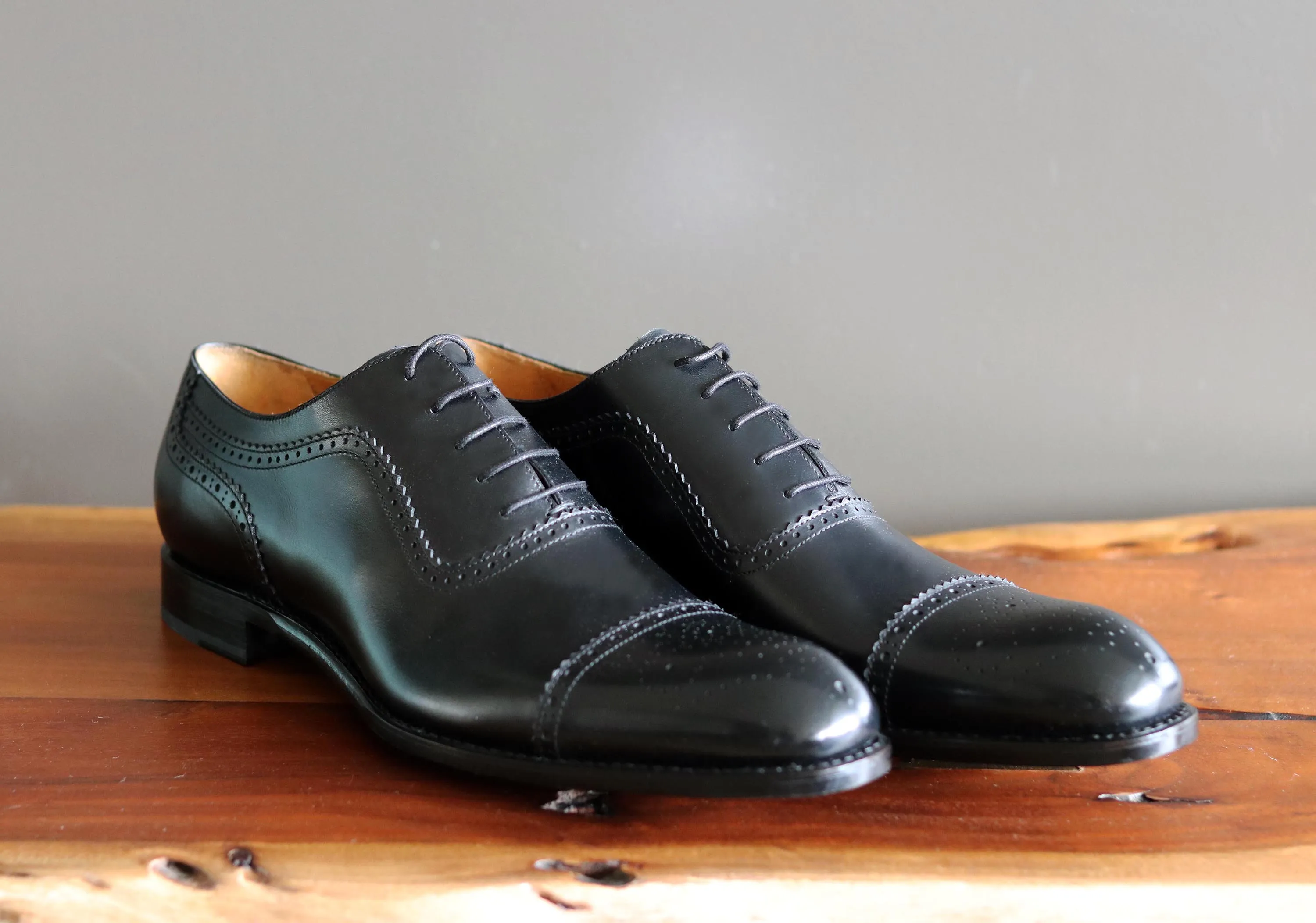 Style: Gaelic-Black