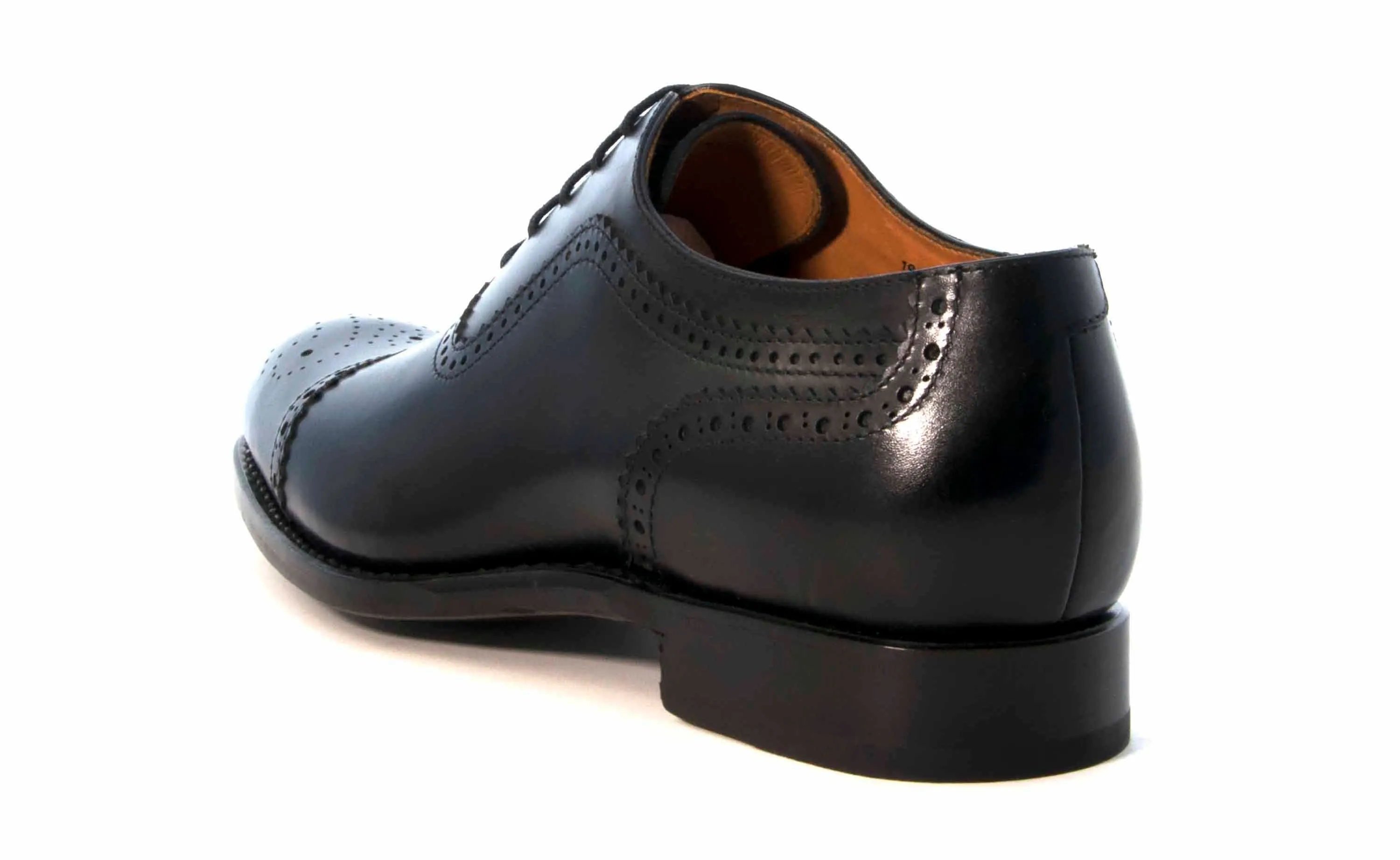 Style: Gaelic-Black