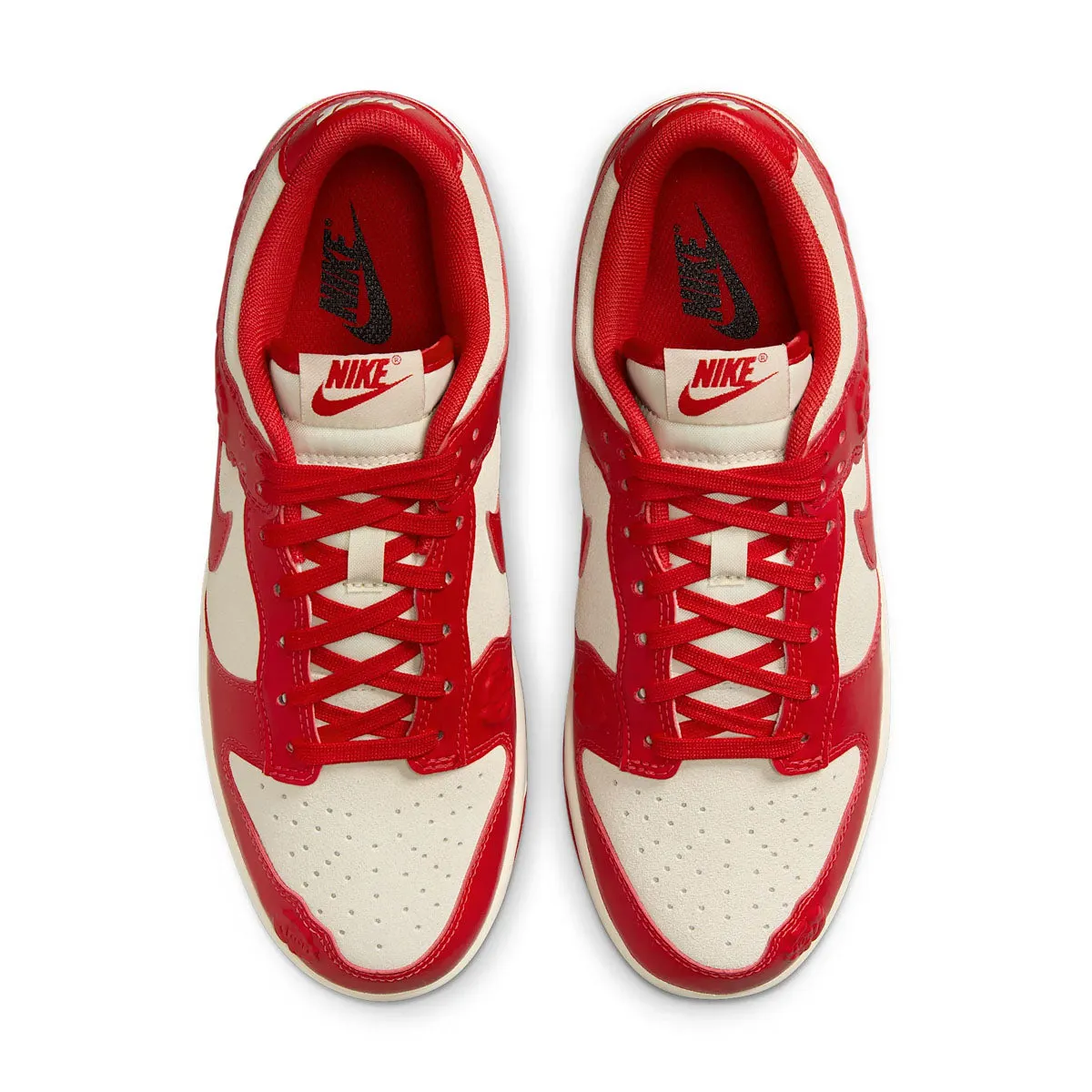 Wmns Dunk Low 'Red Roses'