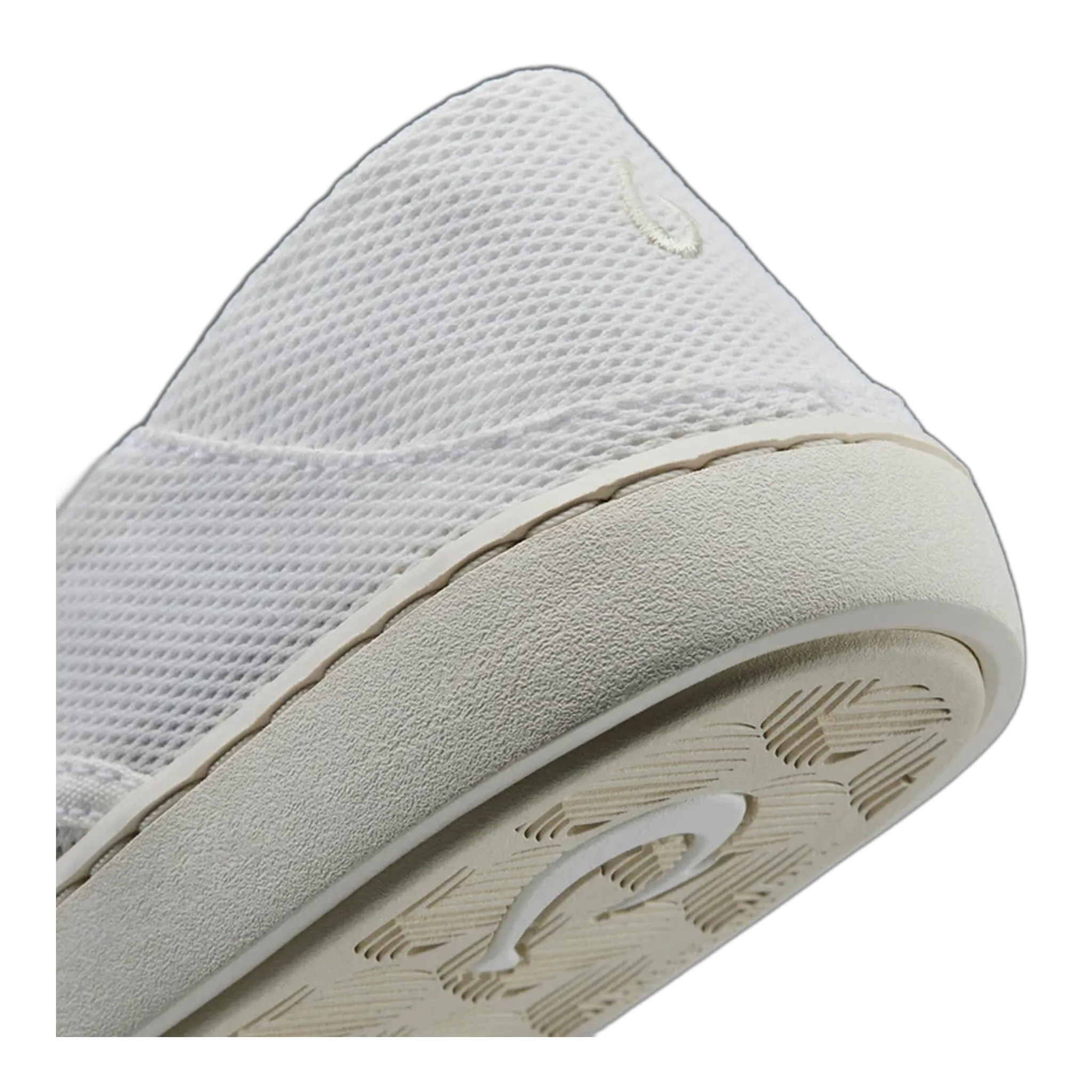 Women's Pehuea